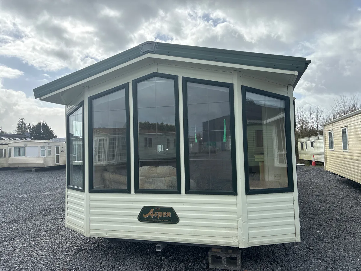 MC FADDENS MOBILE HOME WAREHOUSE PRESENTS - Image 1