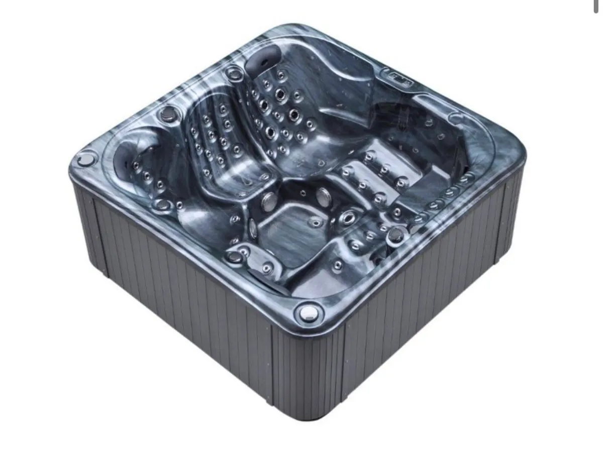 Hot Tubs at Warehouse Prices - Image 4