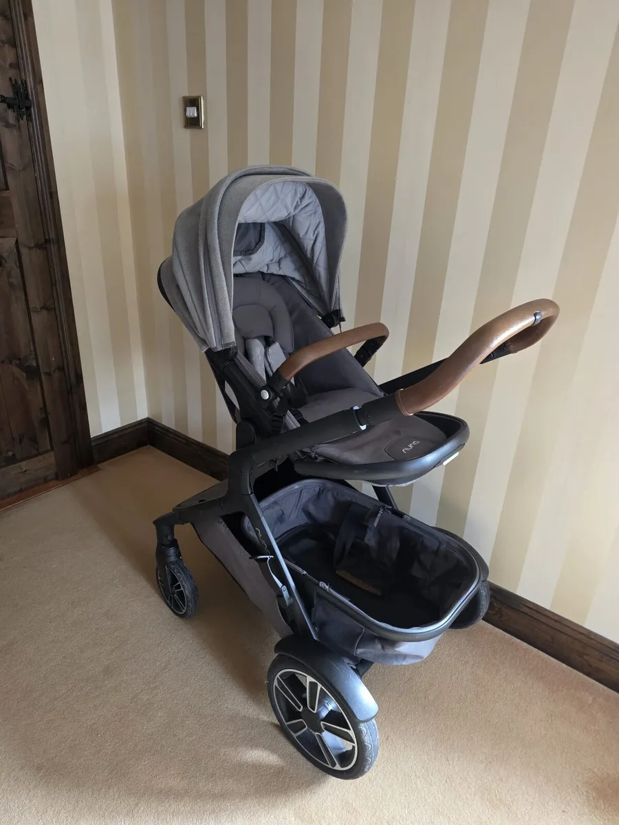 Travel system and double buggy - Image 3