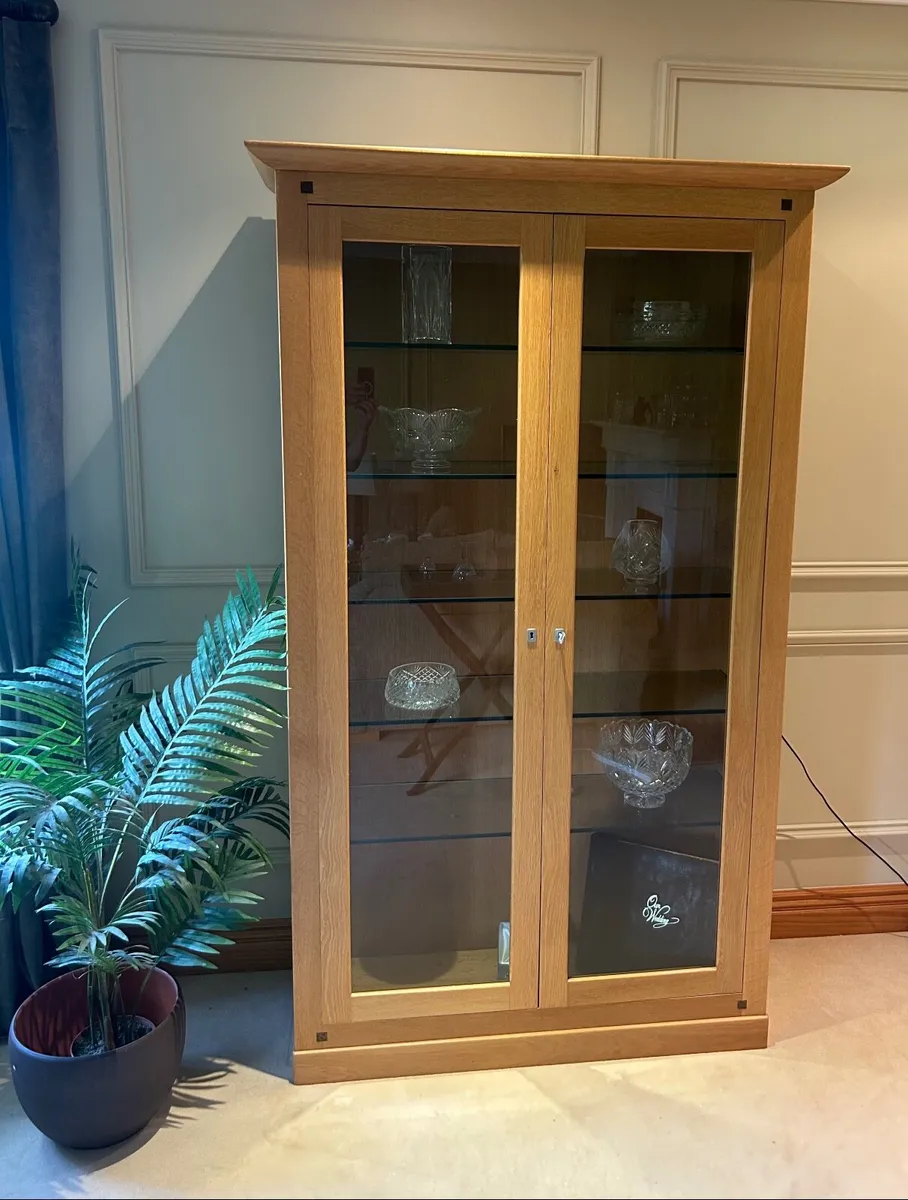 Display Cabinets - OPEN TO OFFERS - Image 1