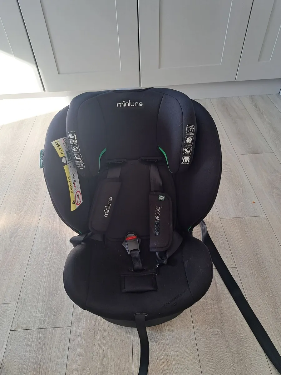 Car seat - Image 2