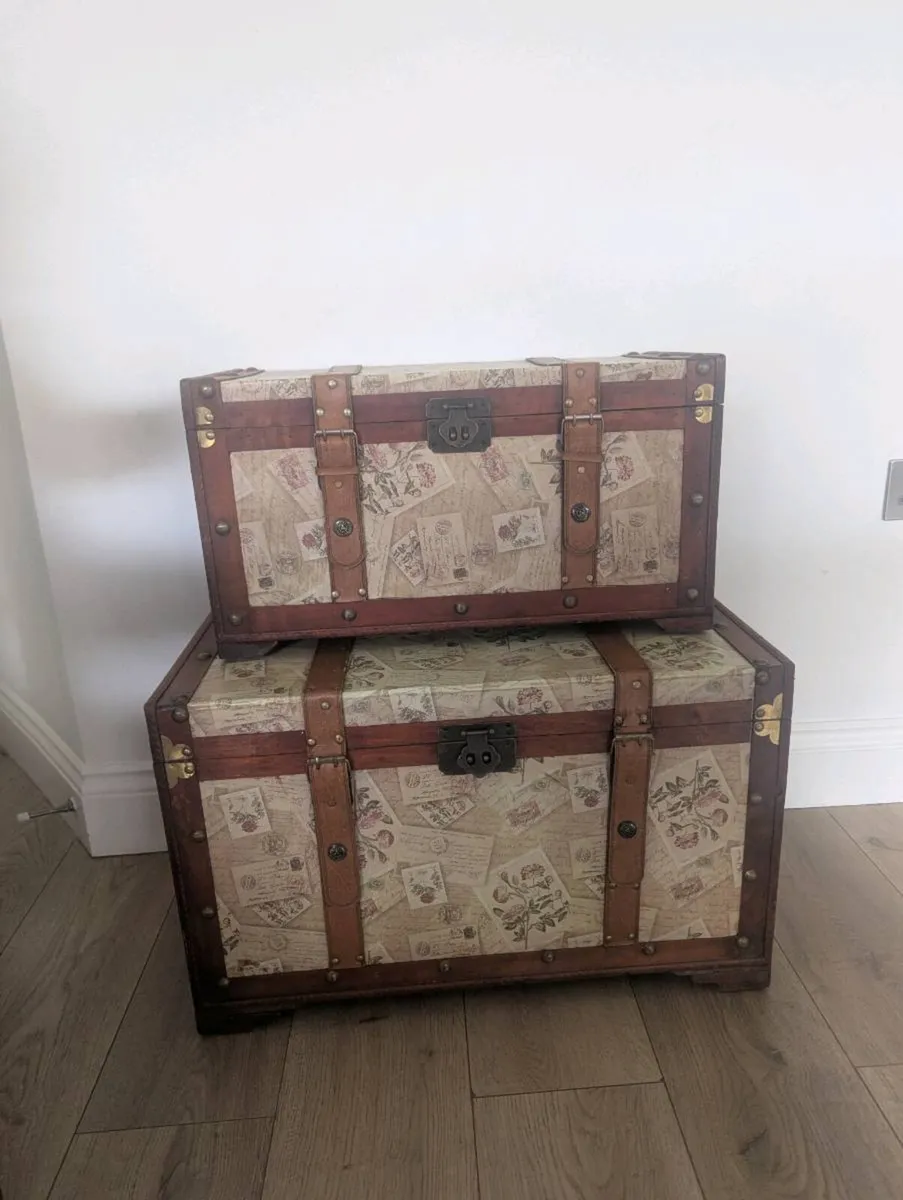 Antique wooden boxes - Image 1