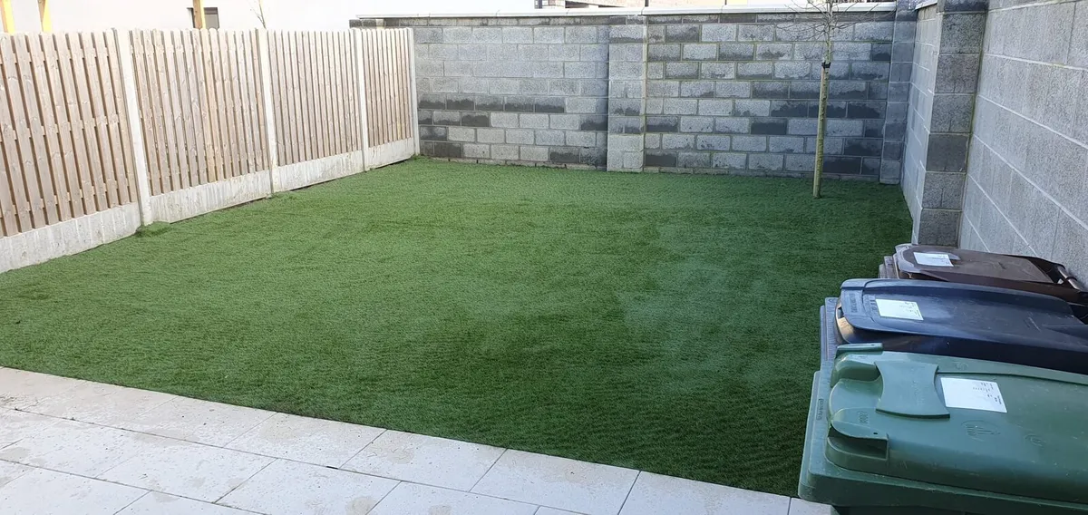 Artificial grass available for nationwide delivery - Image 3