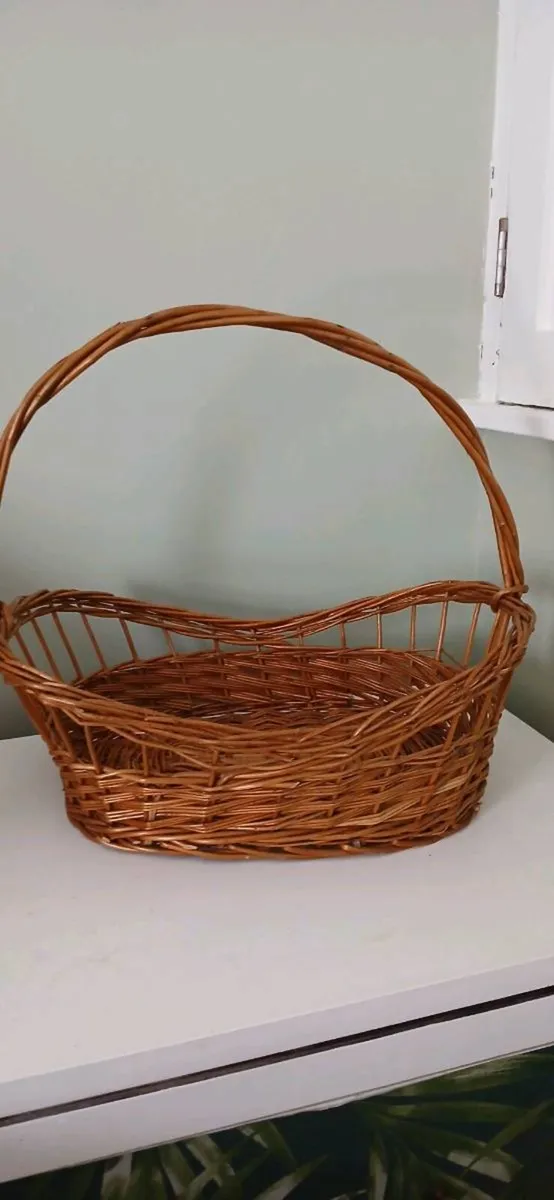Vintage Wicker baskets - Image 2