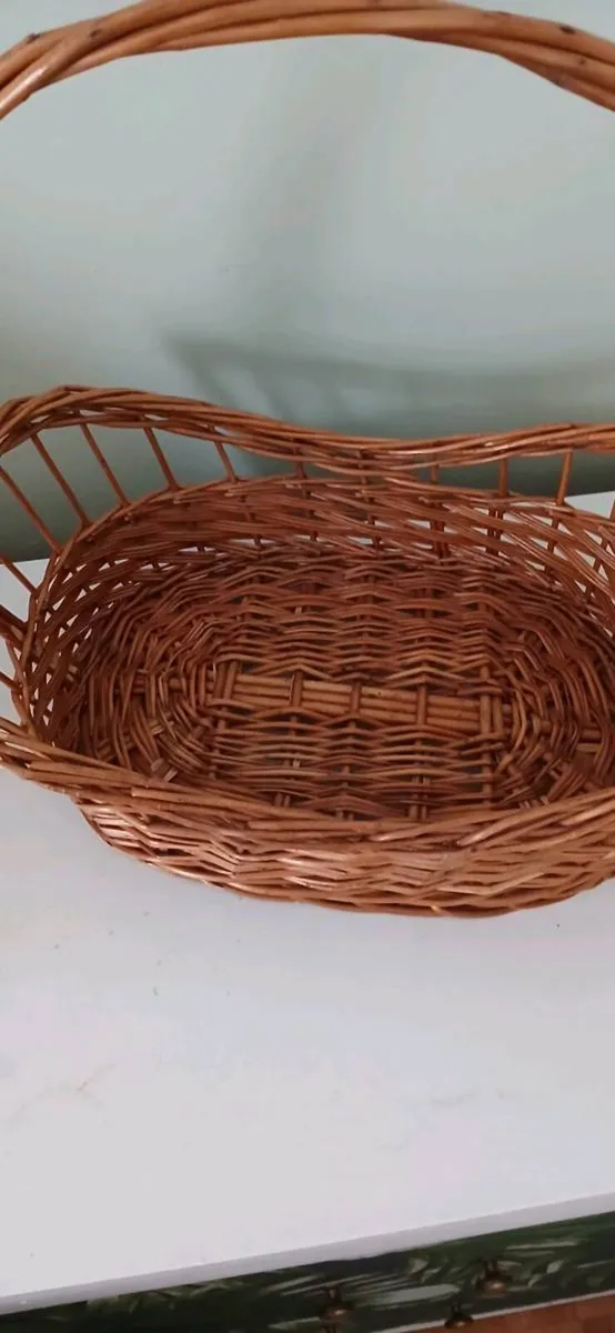 Vintage Wicker baskets - Image 3