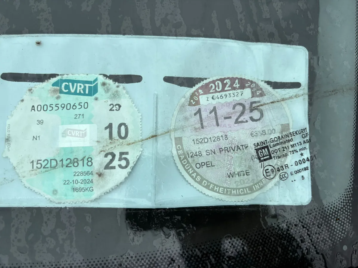 152 Corsa Van NO Damage Drive Away - Image 2