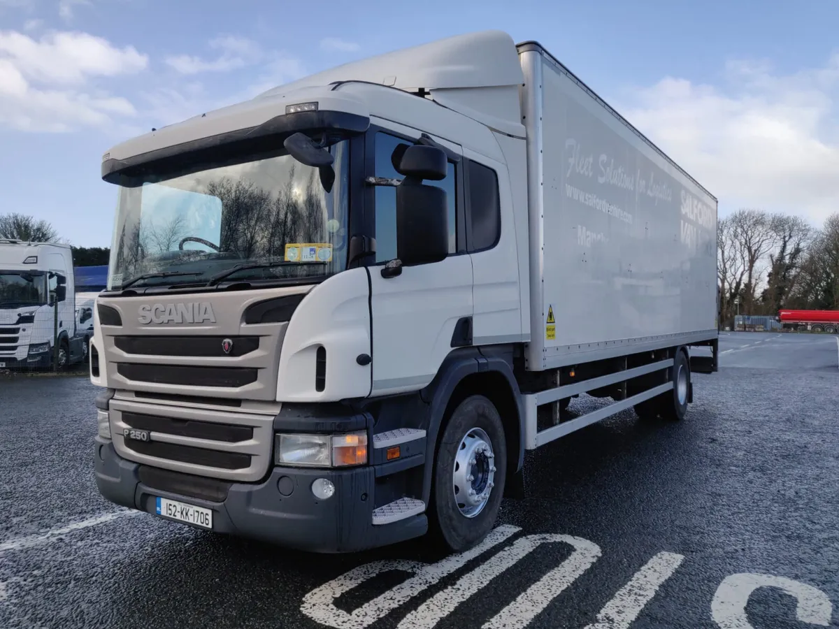 2015 Scania P250 sleepercab - Image 3