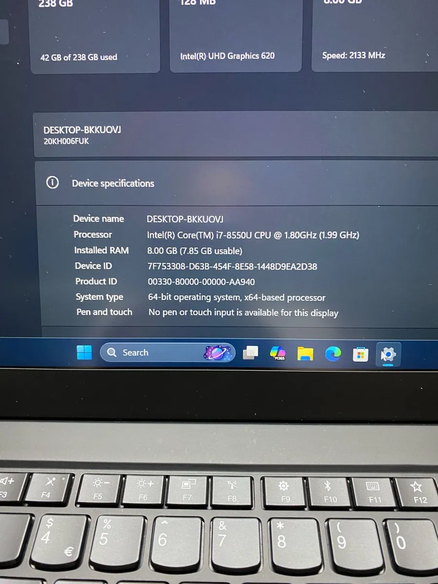 Lenovo X1 Carbon i7 pro windows 11 pro - Image 4
