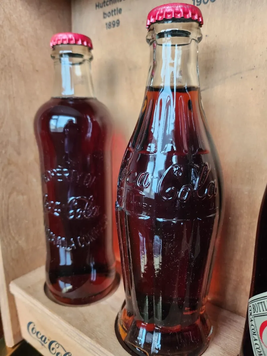 Coca‑Cola 125 Years Commemorative Box Set - Image 4