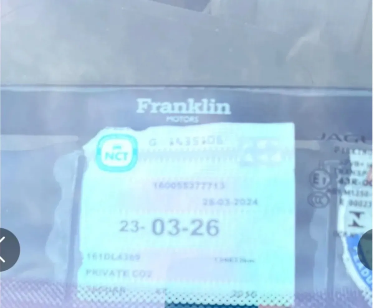 2016 Jaguar XF 2.0 Dsl Auto engine damage - Image 2