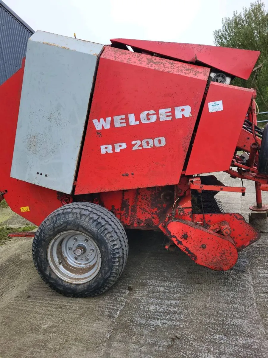 Welger 220 Baler - Image 1