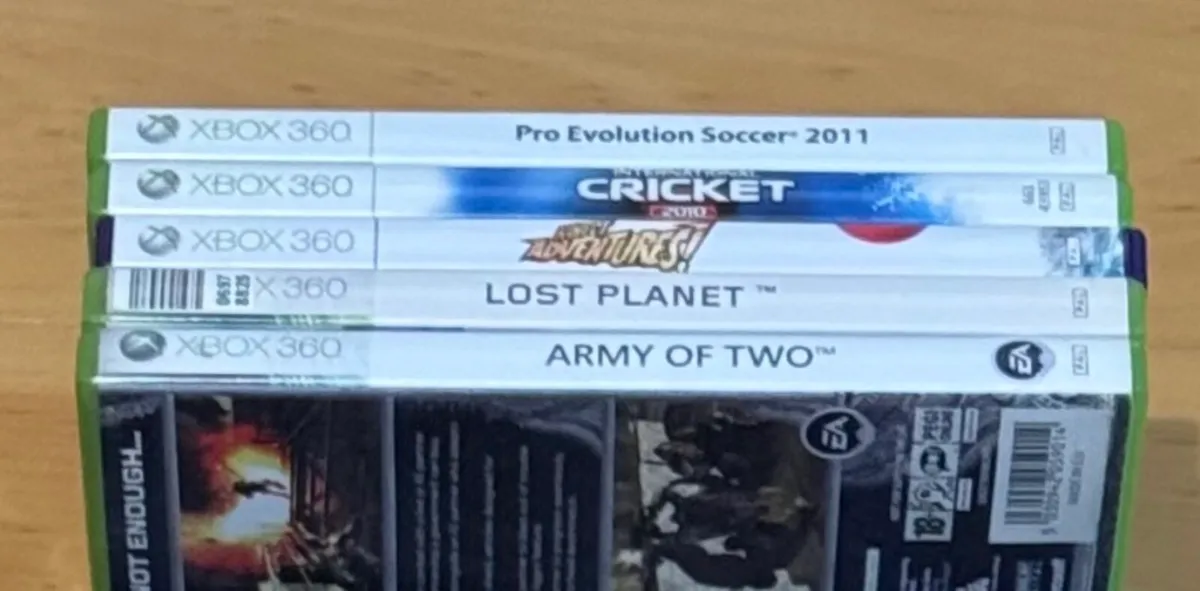 Xbox 360 Slim - Image 2