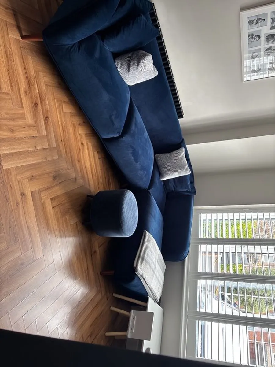 Navy L shape corner couch EZ living - Image 4