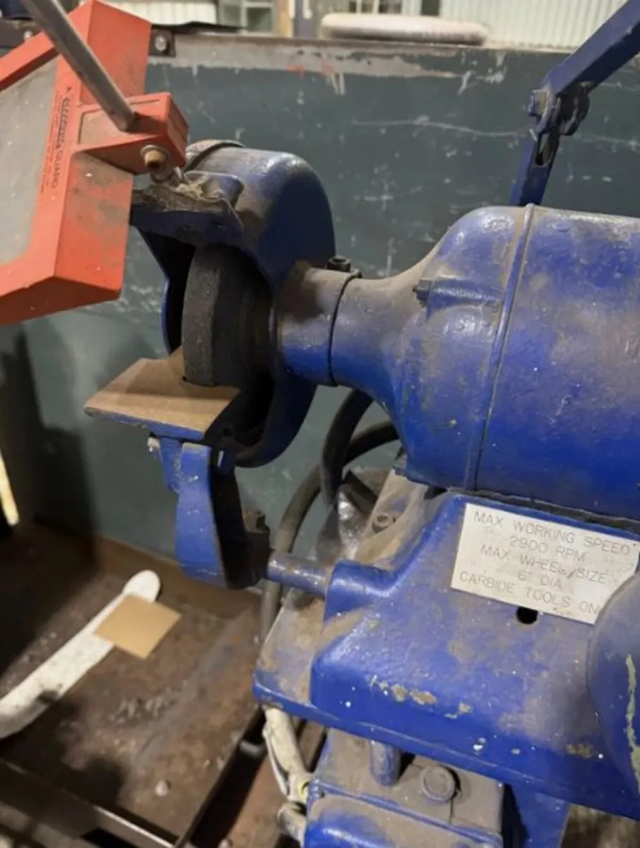 Pedestal Grinder - Image 3