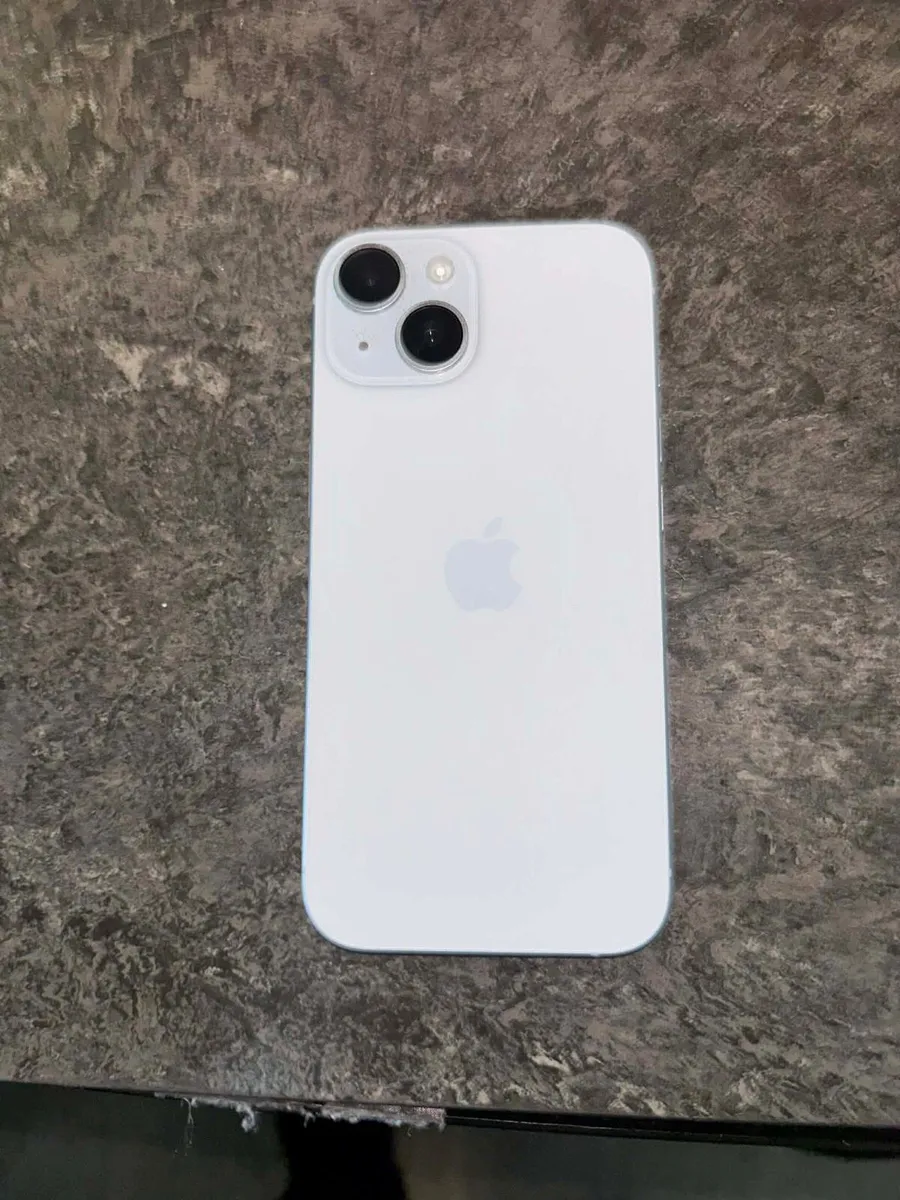 IPhone 15 - Image 1