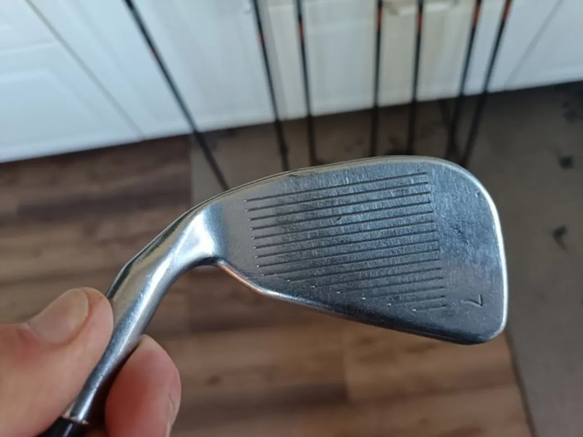 Ping Zing Phoenix Golf Irons (3 to PW) - Image 4