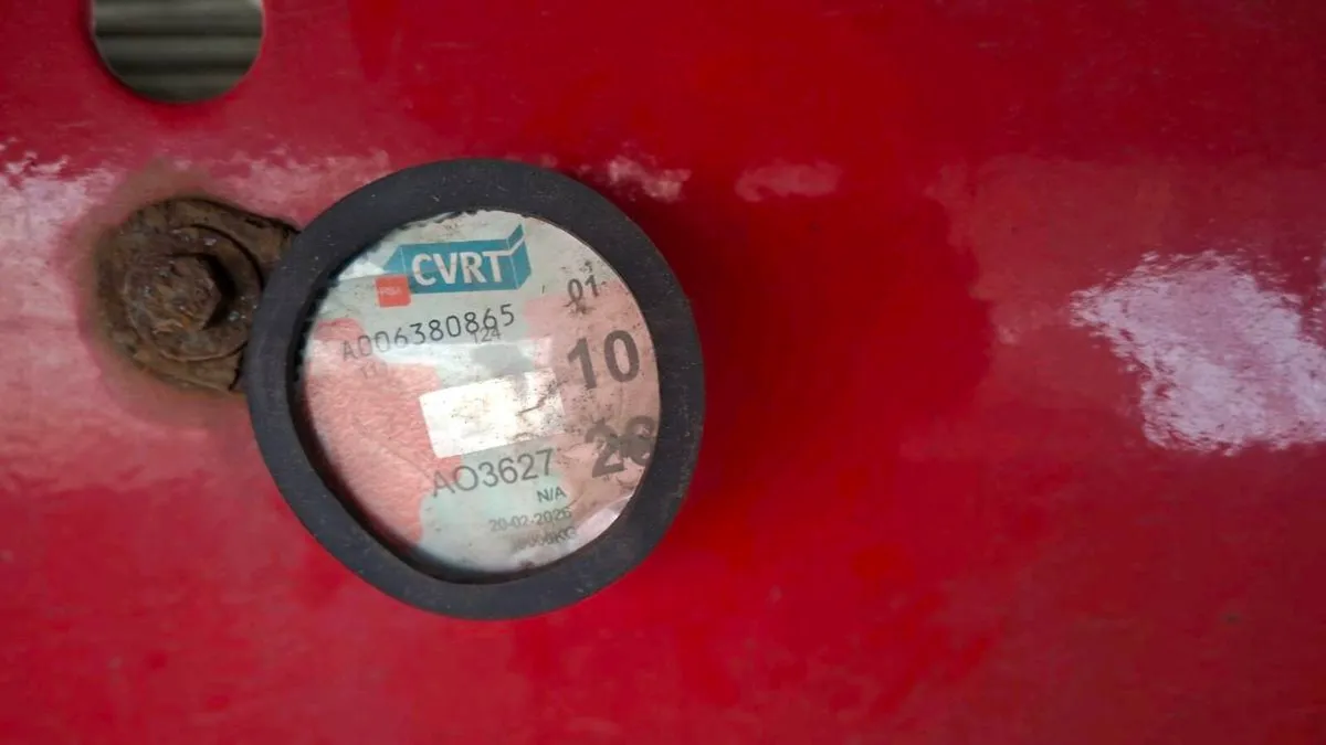 2002 sdc curtainsider - Image 4