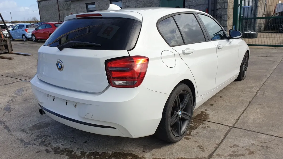 *For parts* Bmw 116i Sport, 1.6 pet 6 speed (2013) - Image 2