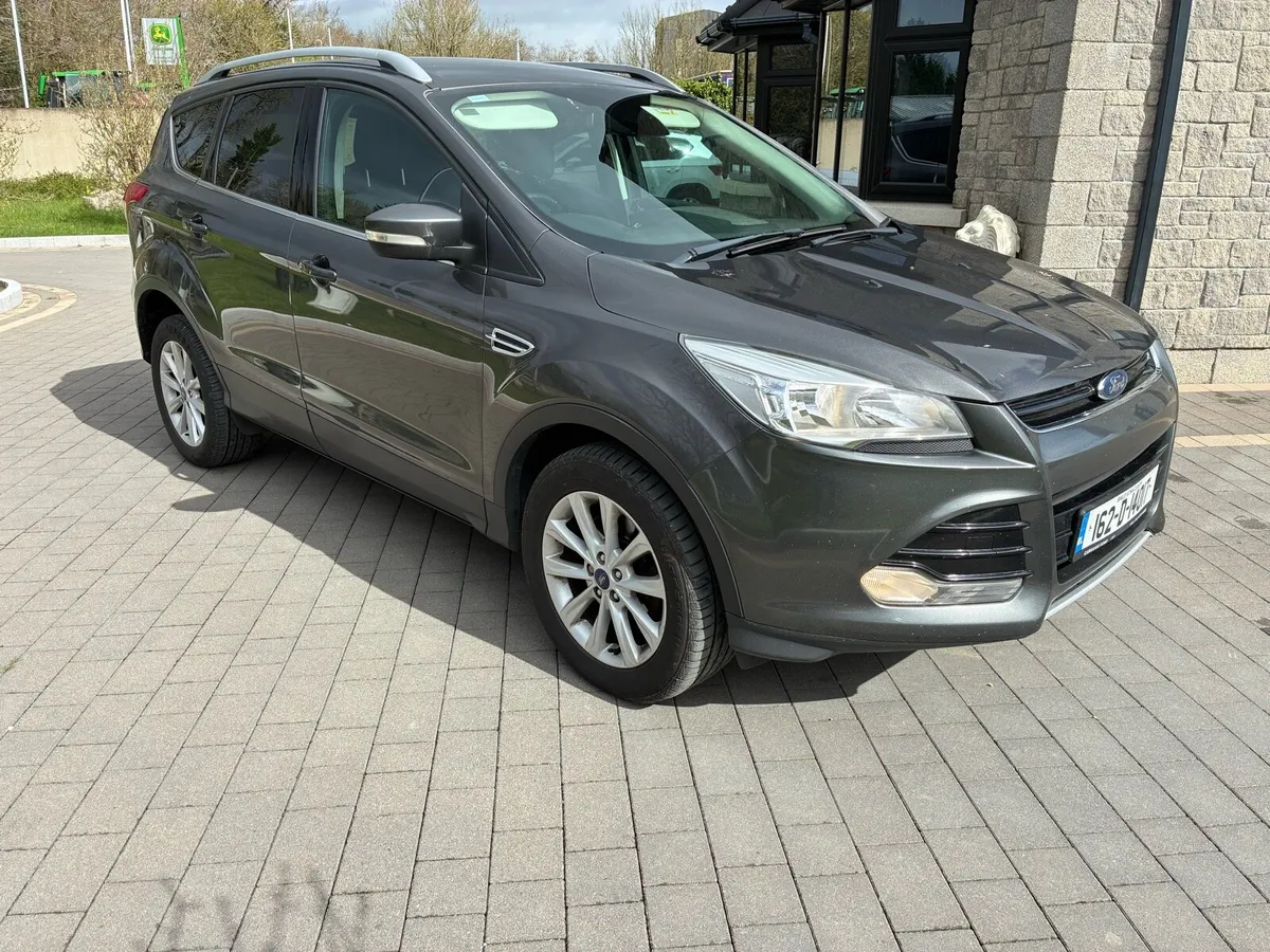 2016 (162) ford Kuga Crewcab - Image 1