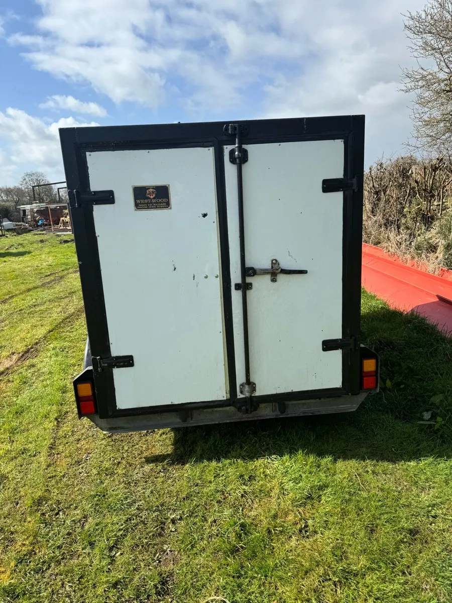 8x5 box trailer - Image 3