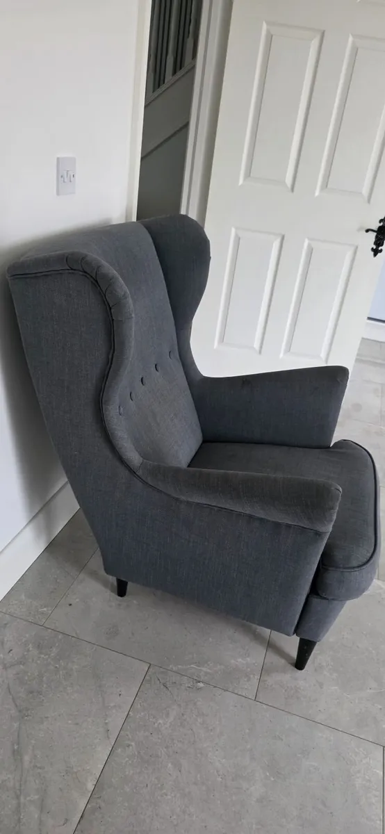 Armchair - Image 1