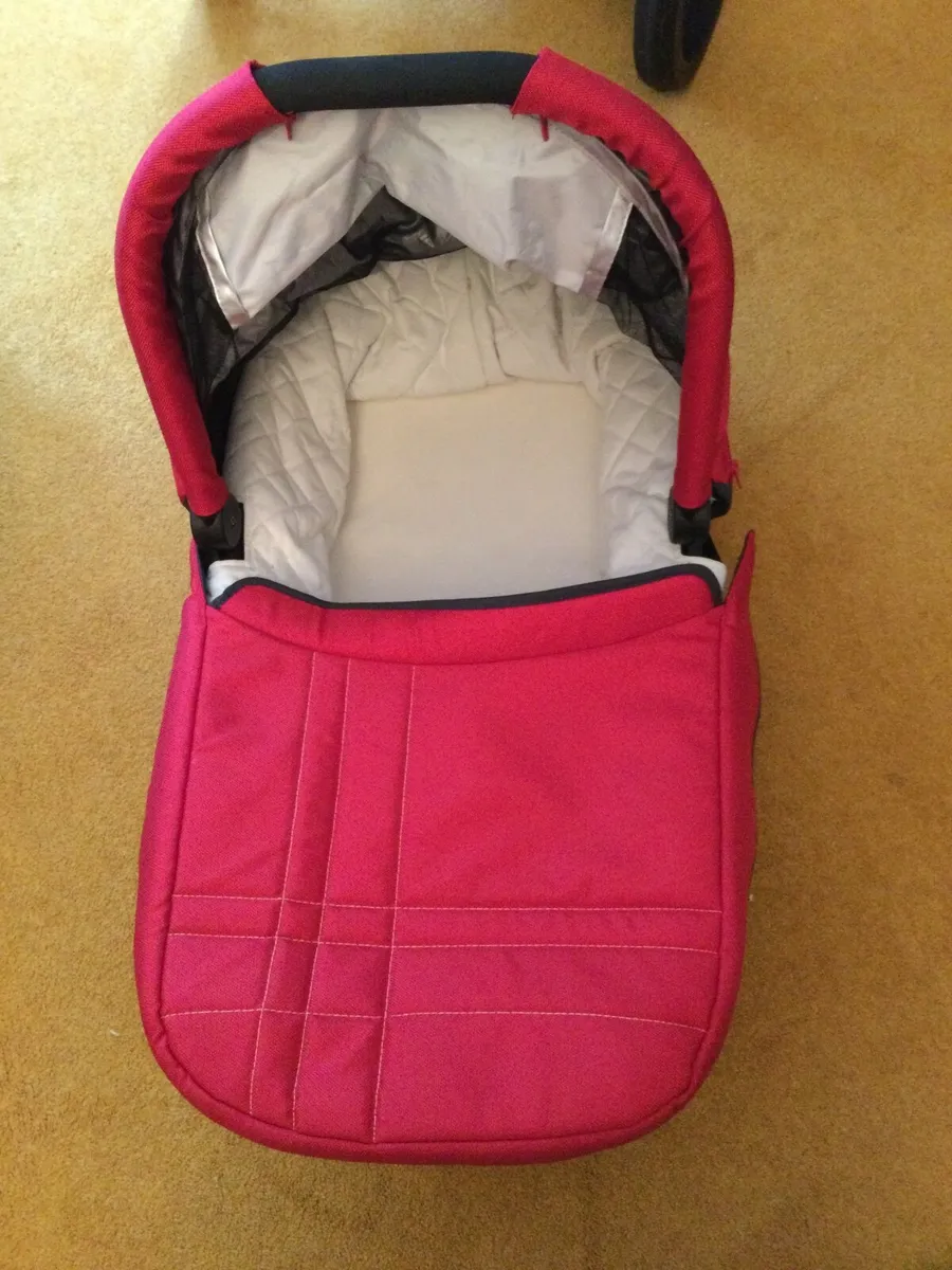 Uppa Vista Travel System Complete - Image 3