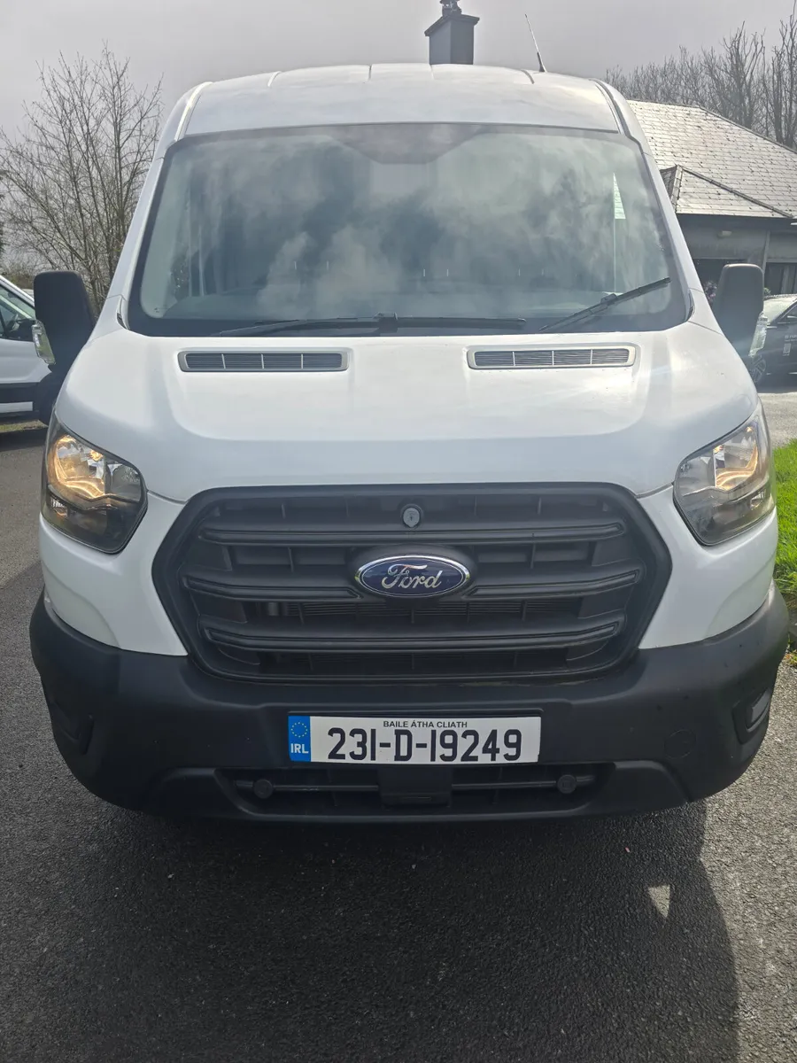 2023 Ford Transit lwb no millage - Image 2