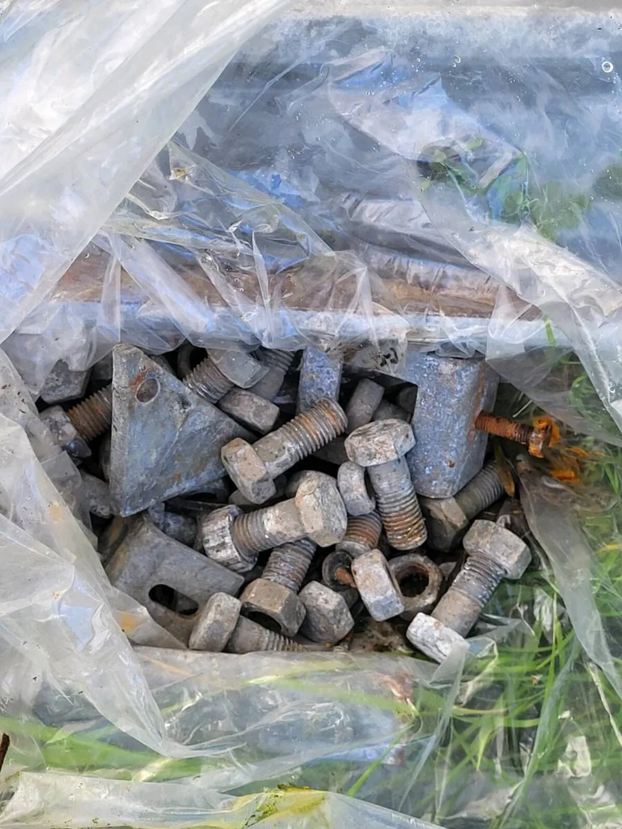 Large steel shed - Image 3