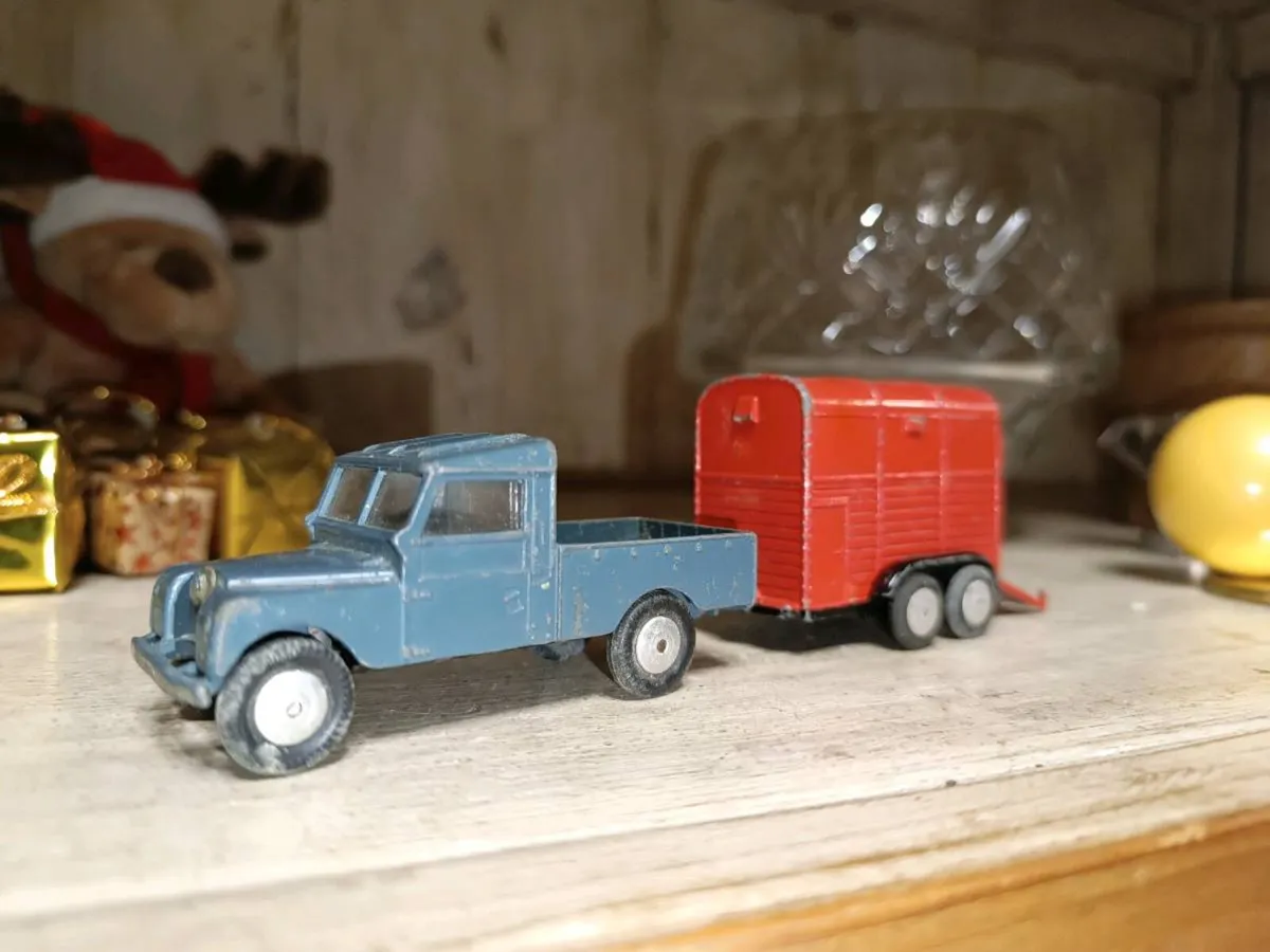 Corgi Original Landrover - Image 1