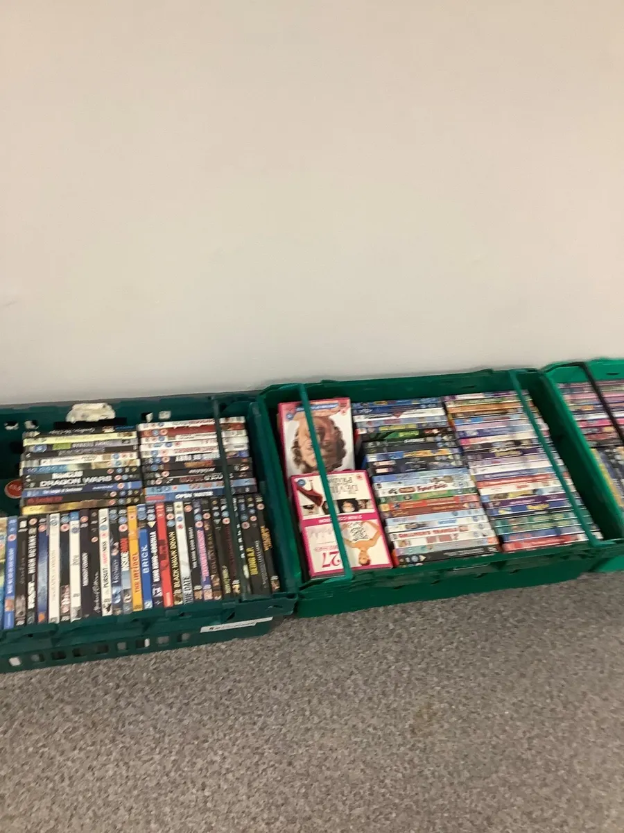 Job lot of dvds - Image 4