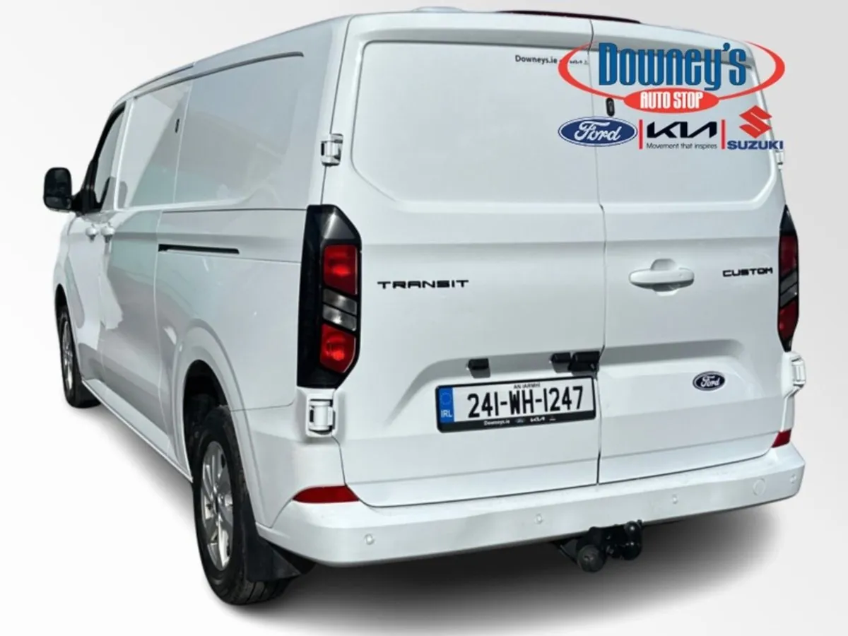Ford Transit Custom LIMITED 150 PS 2.0 TD - Image 3
