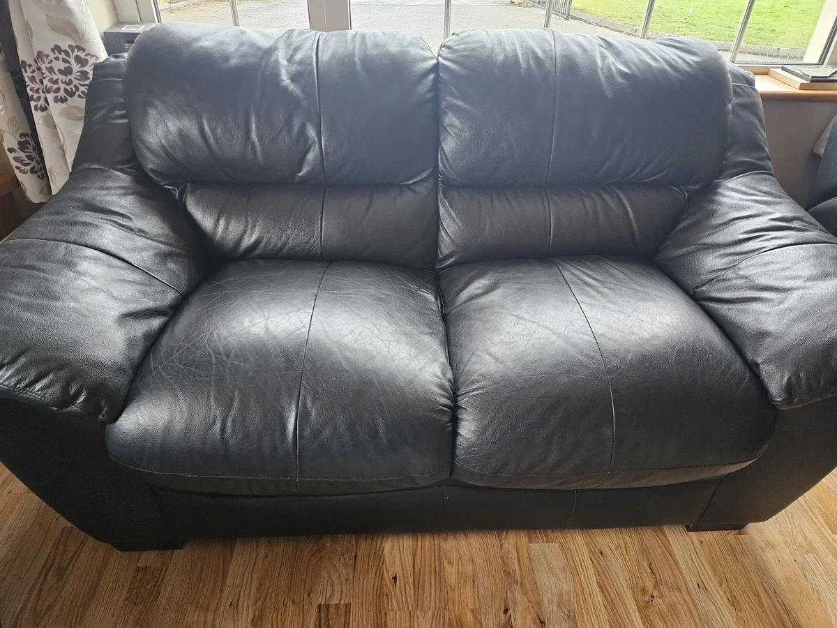 Couch - Image 3