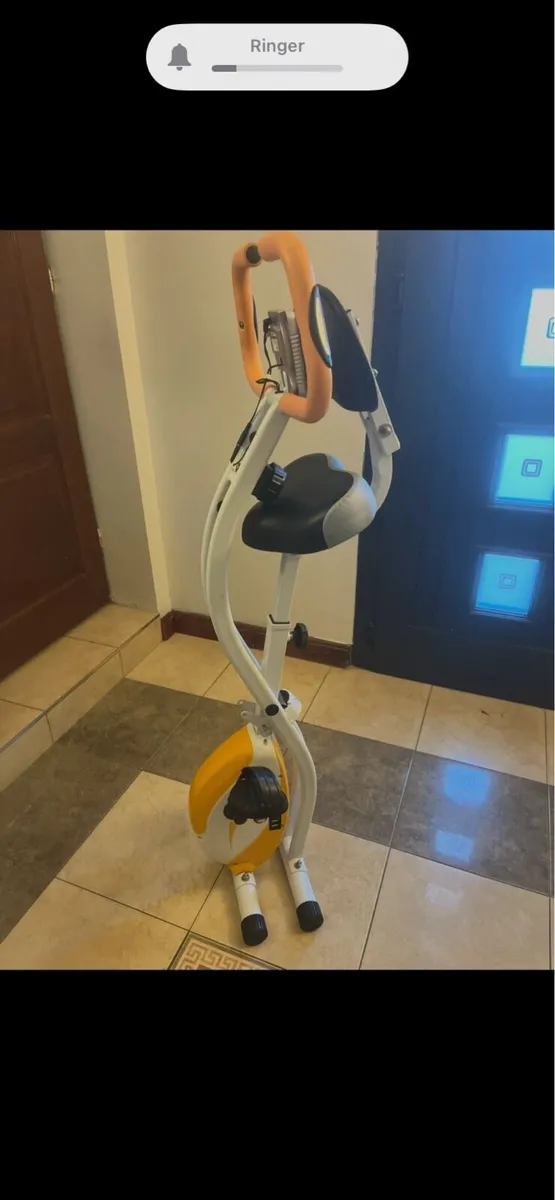 Exercise bike - Image 1