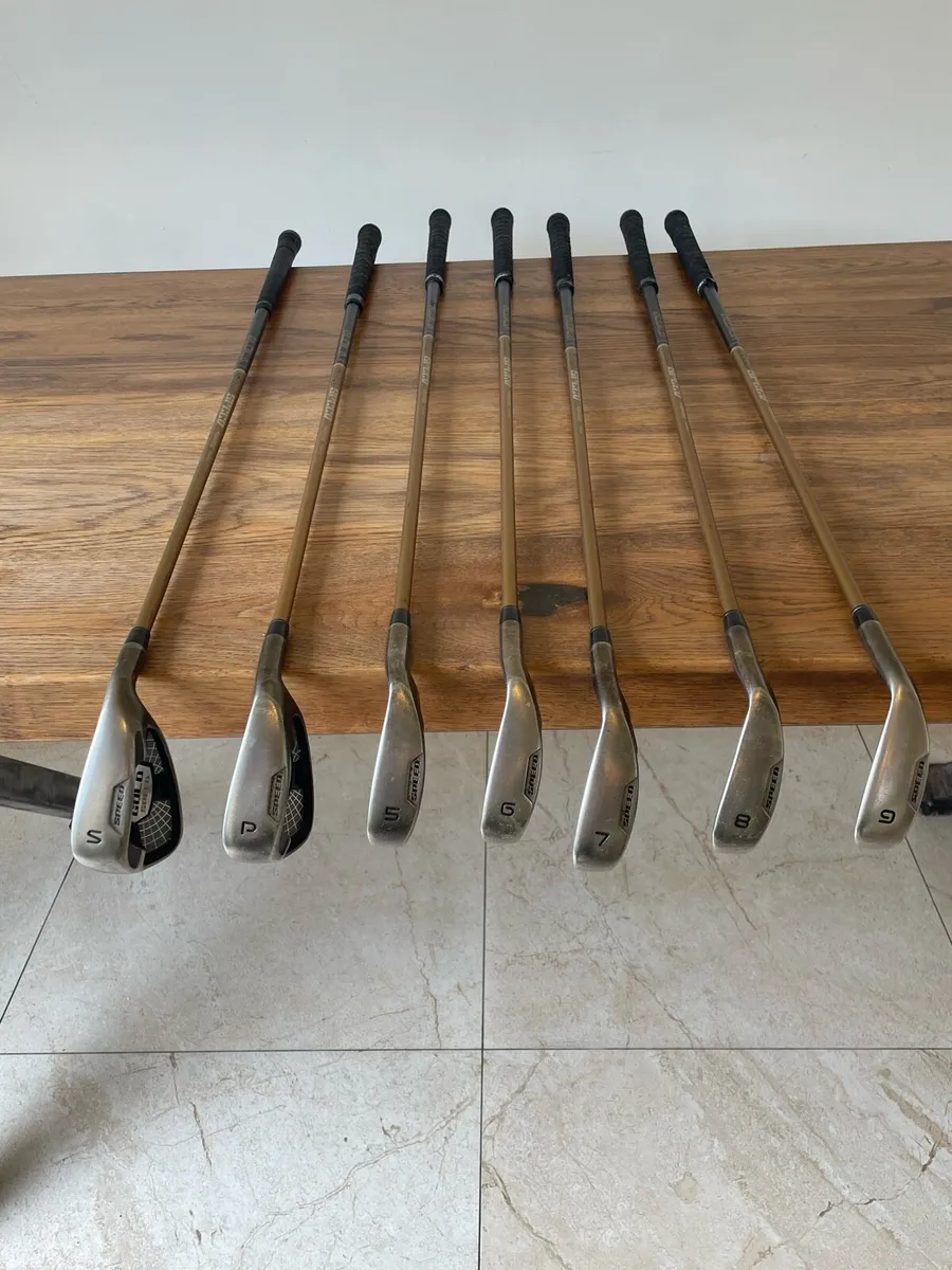 Ben Ross Adila Gold Speed Irons - Image 1