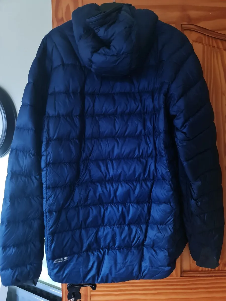 Outdoor clothing - Image 2