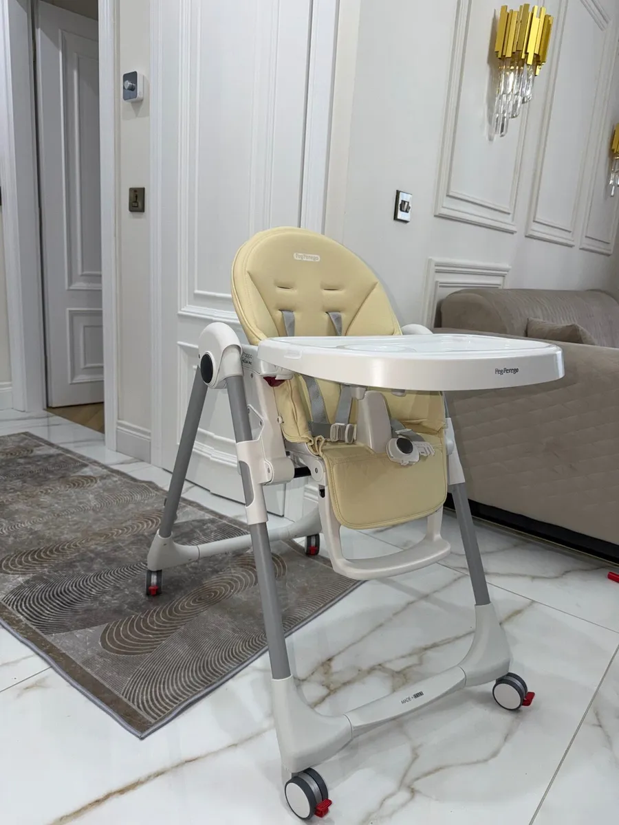 high chair - Image 3