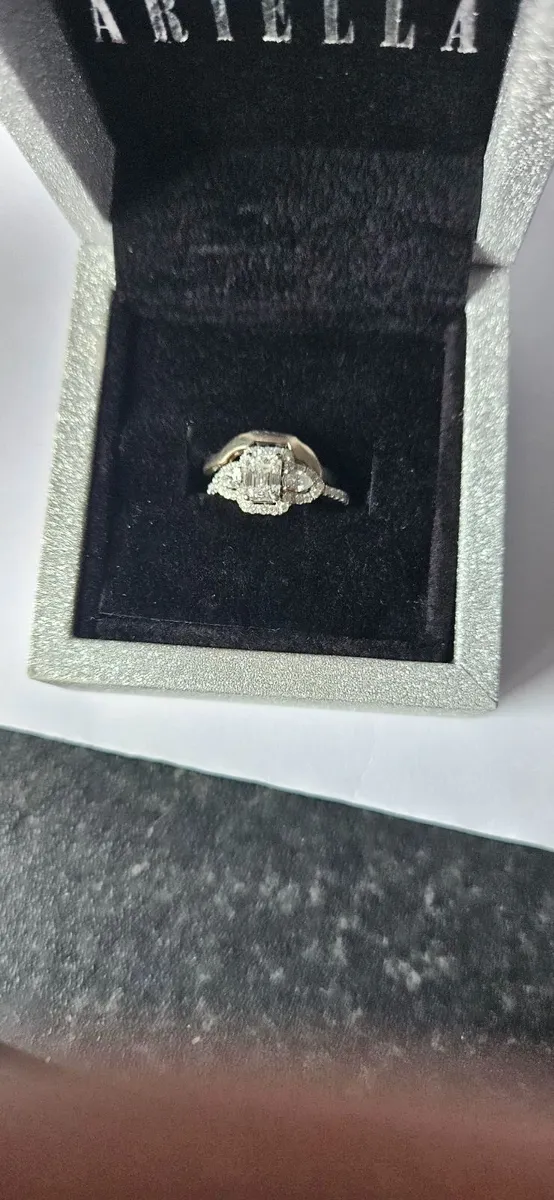 Engagement ring set - Image 4