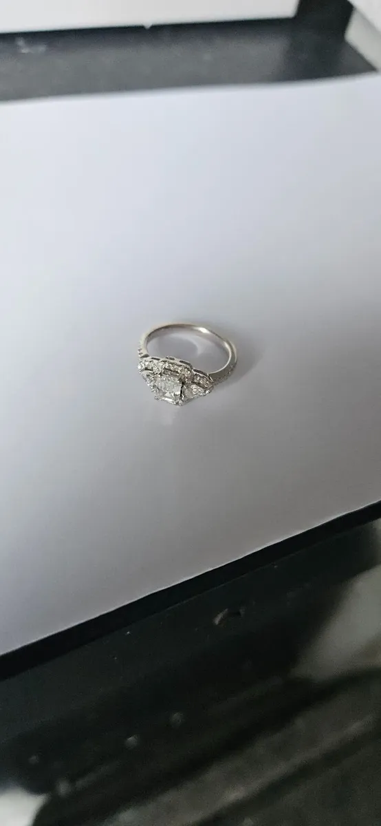 Engagement ring set - Image 3