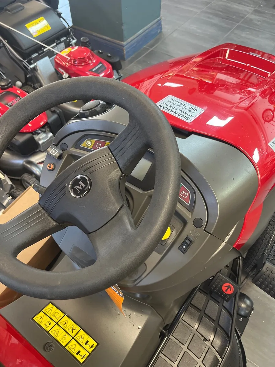 Lawnmowers - Image 4