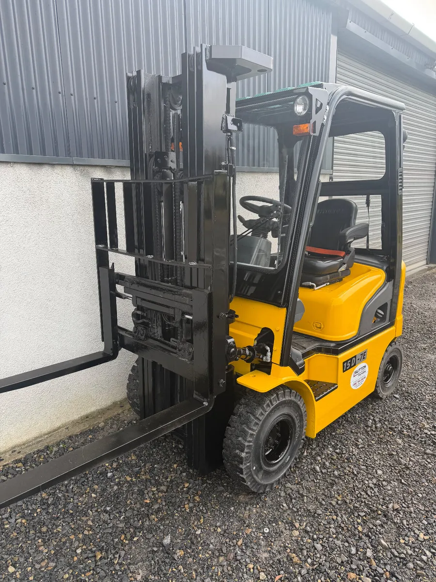 Hyundai 15D-17E Forklift - Image 3