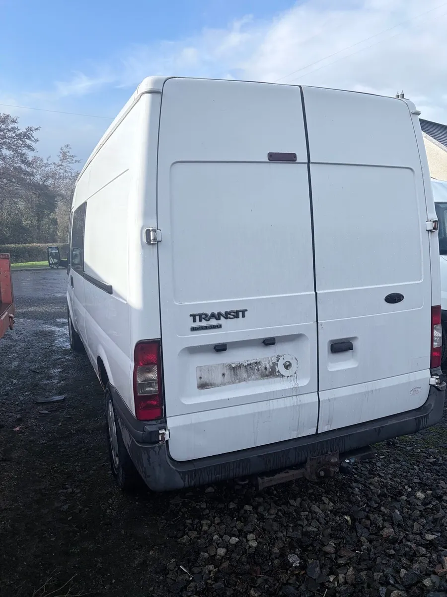 2.2 Ford transit 350 RWD breaking all parts - Image 3
