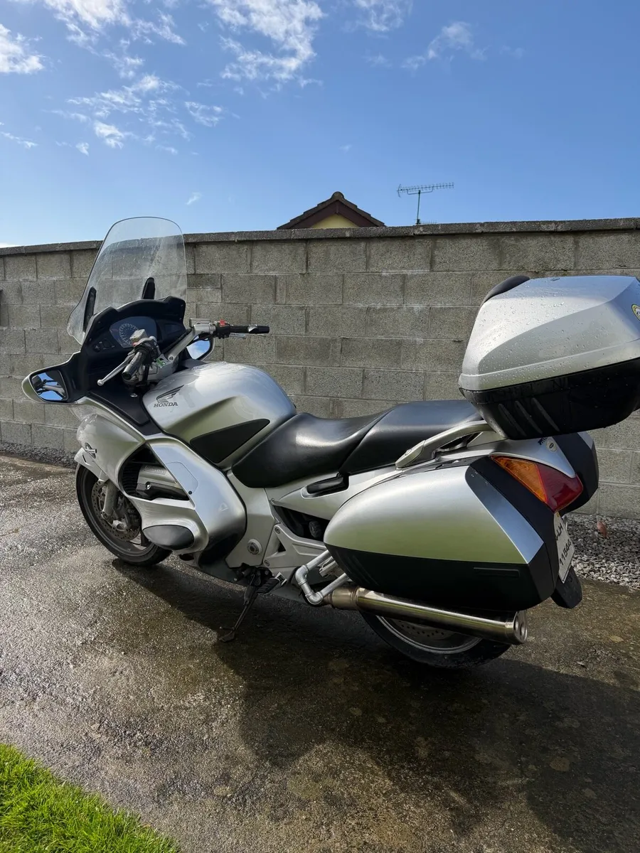 Honda Pan-European - Image 4