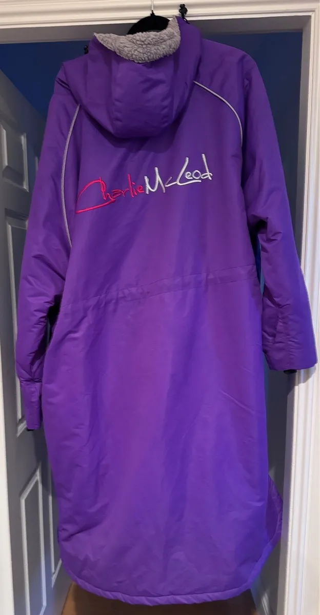 Charlie McCloud Changing Robe - Image 2