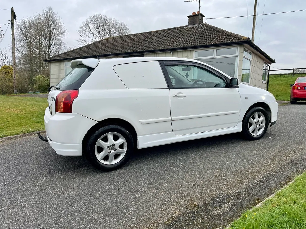 2006 corolla van 1.4 D4D - Image 4