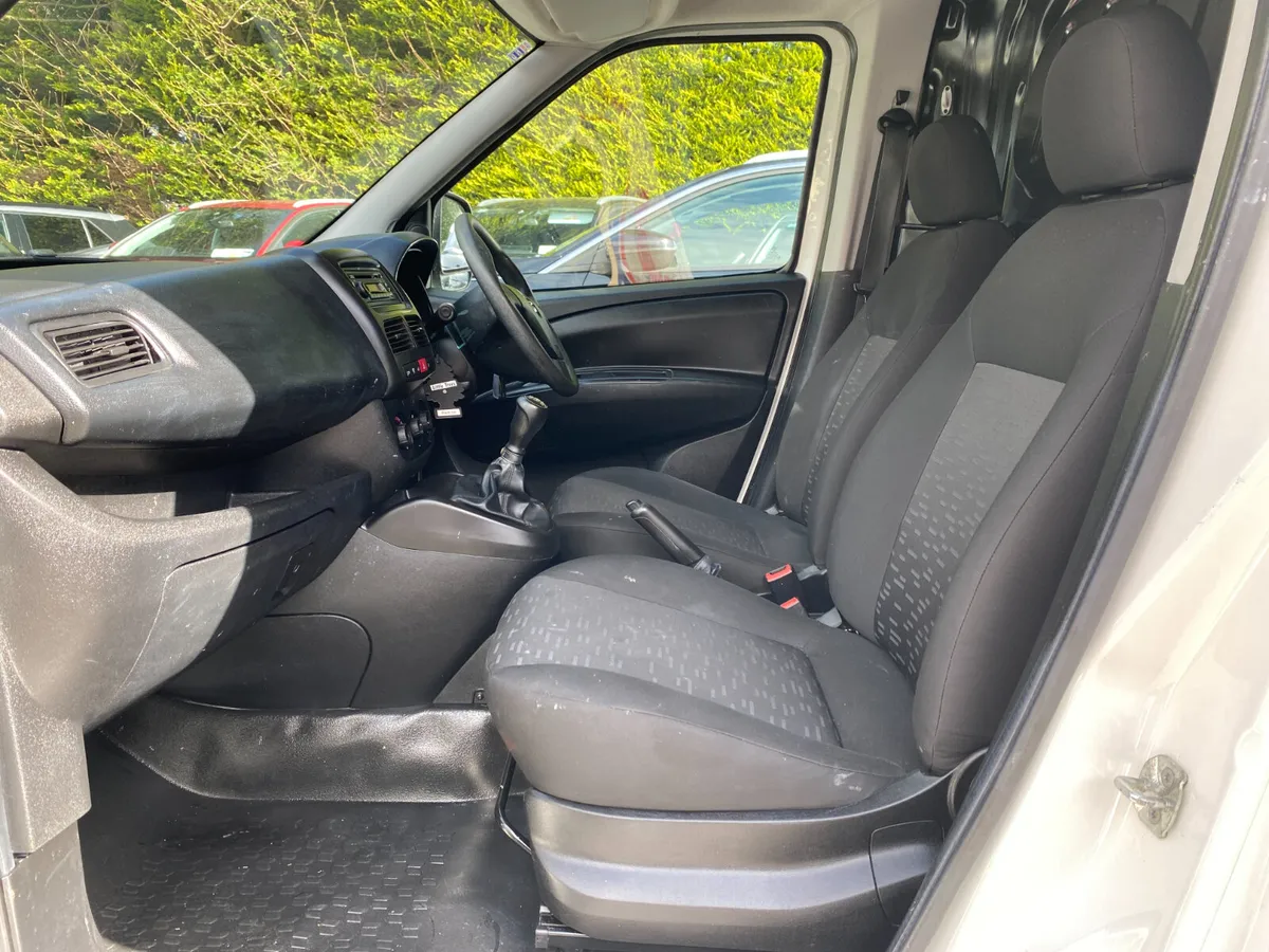 Opel Combo Van L1H1 2000 Base 1.3cdti - Image 4