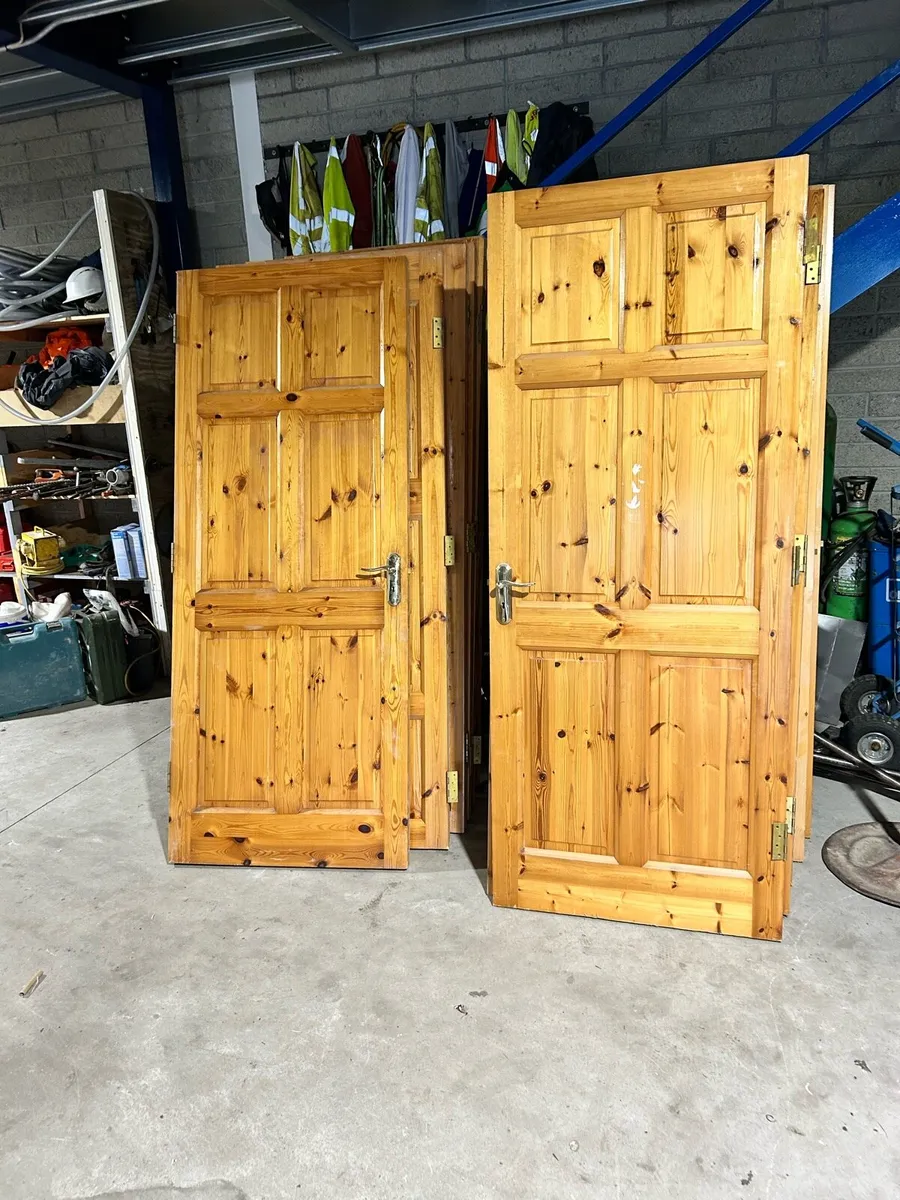 Pine doors - Image 1