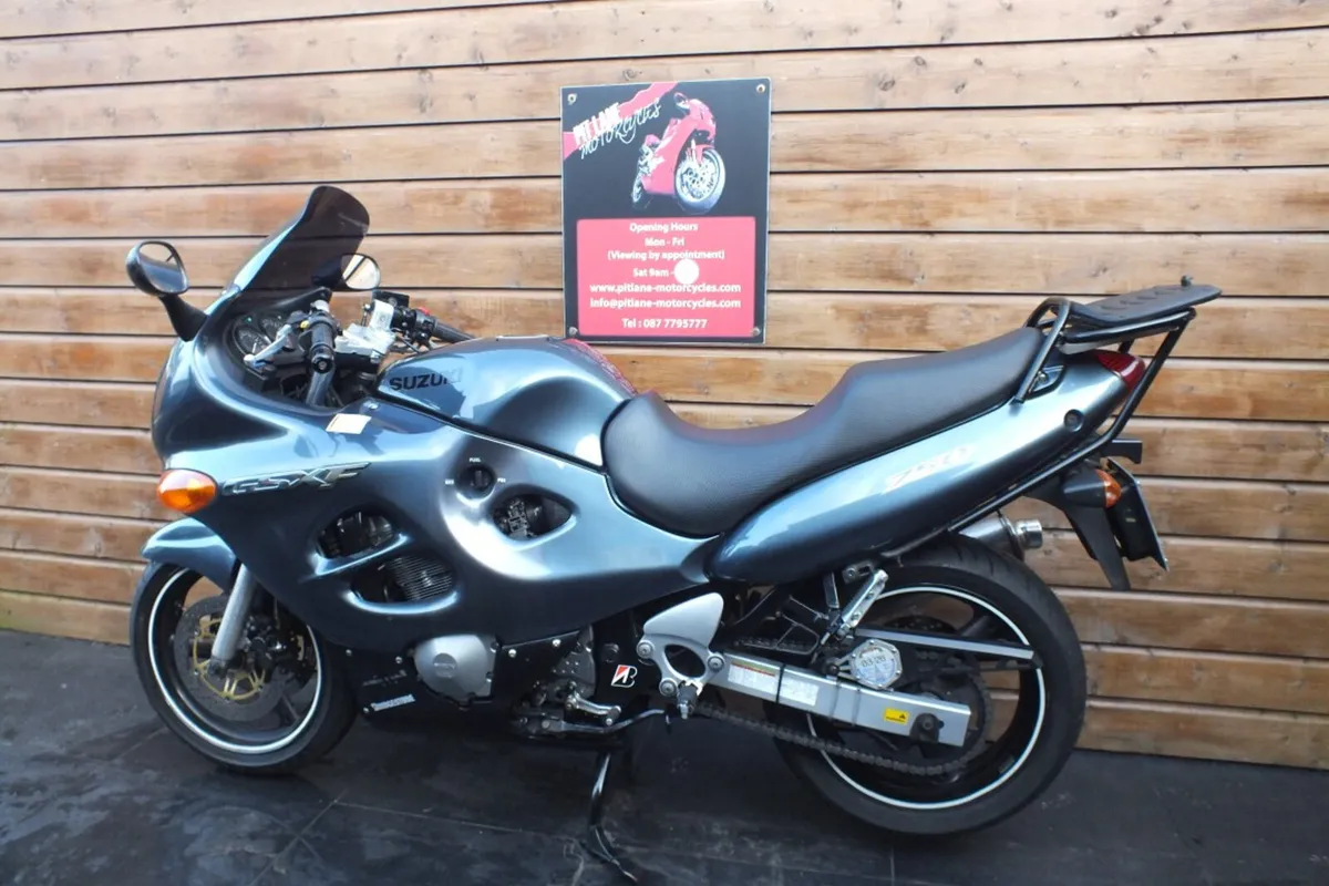 2000 Suzuki GSXF 750 (Low Miles, Lovely Condition) - Image 4