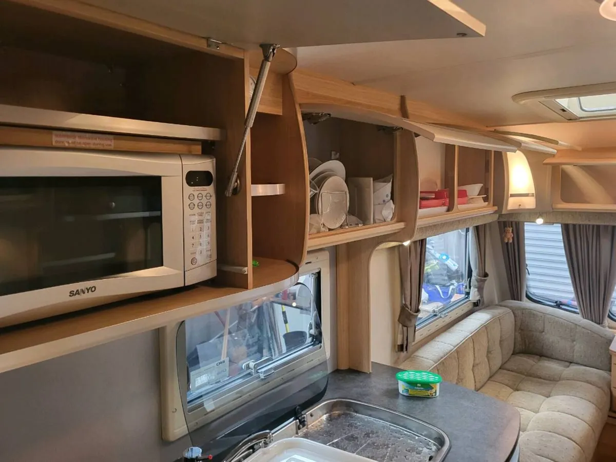 2010 coachman ,pastiche 520/4 - Image 4