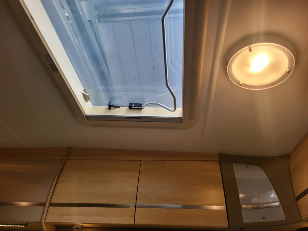 2010 coachman ,pastiche 520/4 - Image 4