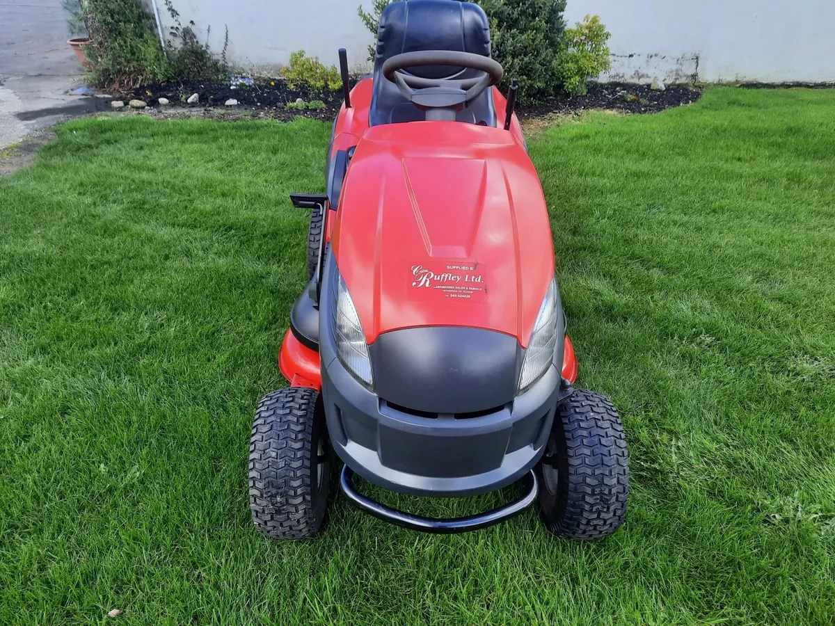 Castlegarden Ride On Lawnmower - Image 4